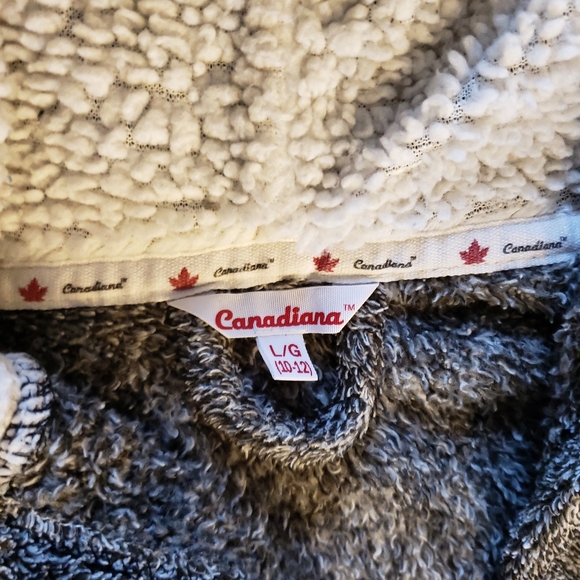 Sz 10/12 Canadiana Housecoat - Picture 7 of 8